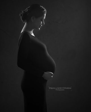 Pregnancy Photoshoot Delhi Gurgaon Noida Shipra Amit