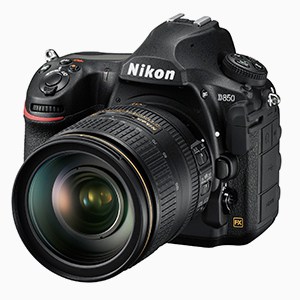 NIKON D850