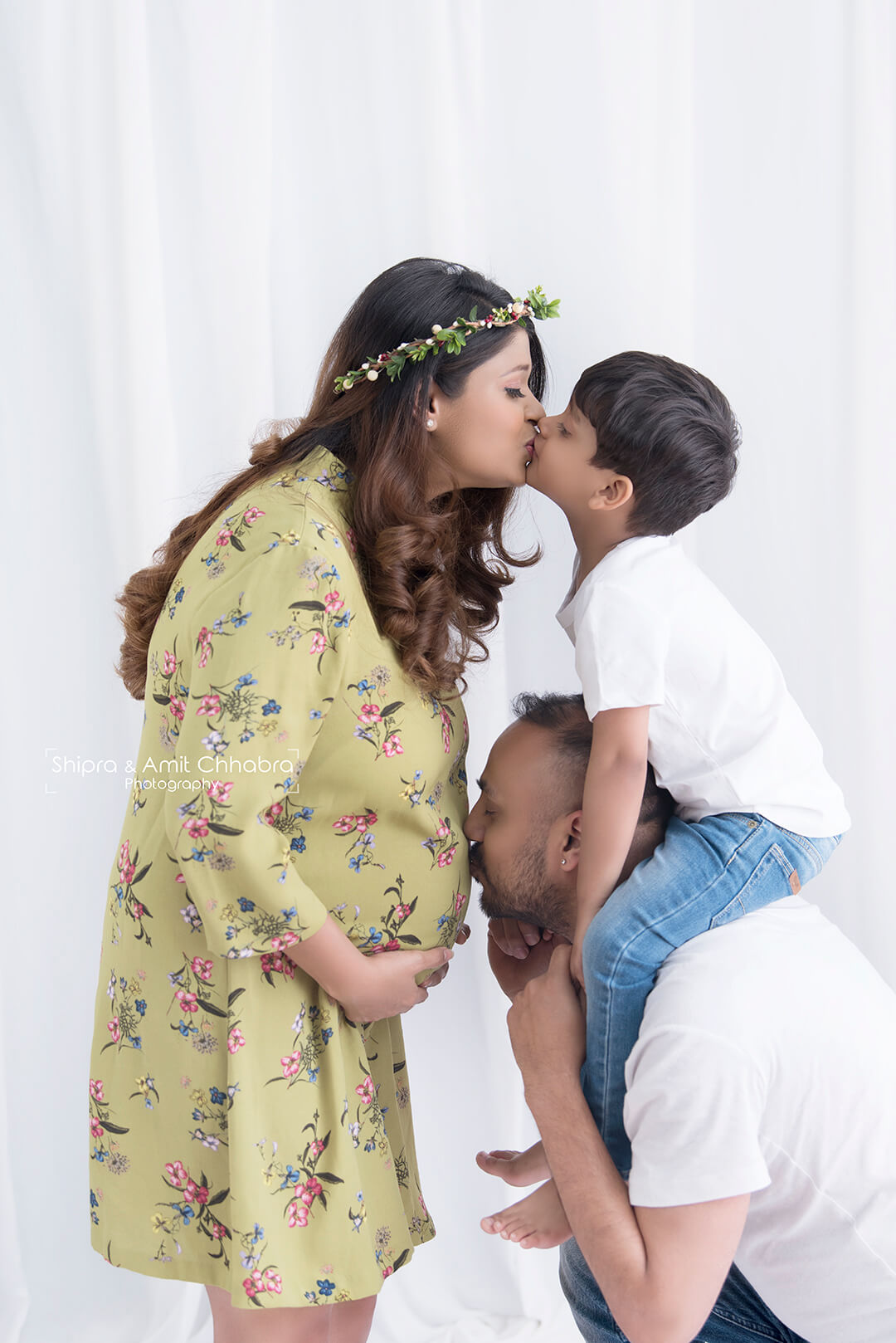 Pin on Maternity Photoshoot in Pune